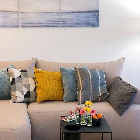 Apartment Piekne, Przestronne Mieszkanie Przy Placu Teatralnym. Warsaw