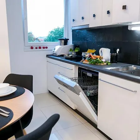 Piekne, Przestronne Mieszkanie Przy Placu Teatralnym. Lejlighed