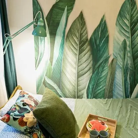 Piękne, Przestronne Mieszkanie Przy Placu Teatralnym.