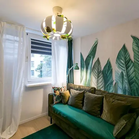 Piekne, Przestronne Mieszkanie Przy Placu Teatralnym. ורשה