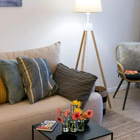 Piekne, Przestronne Mieszkanie Przy Placu Teatralnym. *